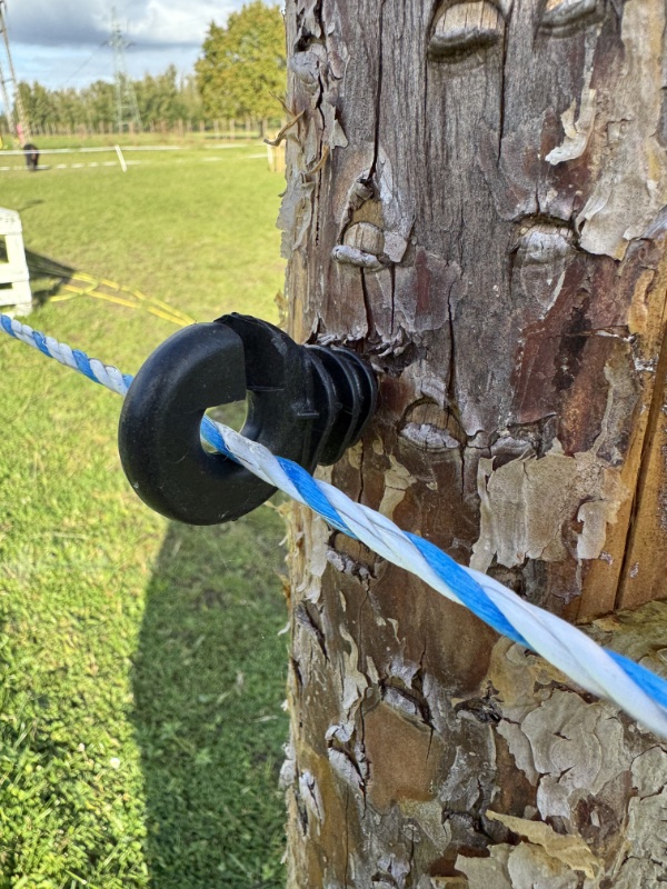 Linka elektryczna do pastucha dla koni