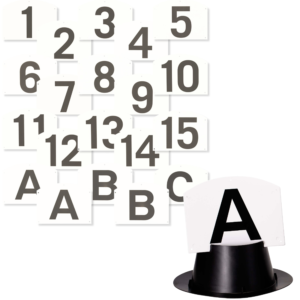 litery i numery do numeracji przeszkód jeździeckich