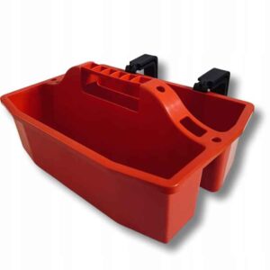 czerwony organizer na szczotki dla konia na boks