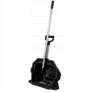 zestaw do sprzątania boksów dla koni czarna zbieraczka do obornika 15l